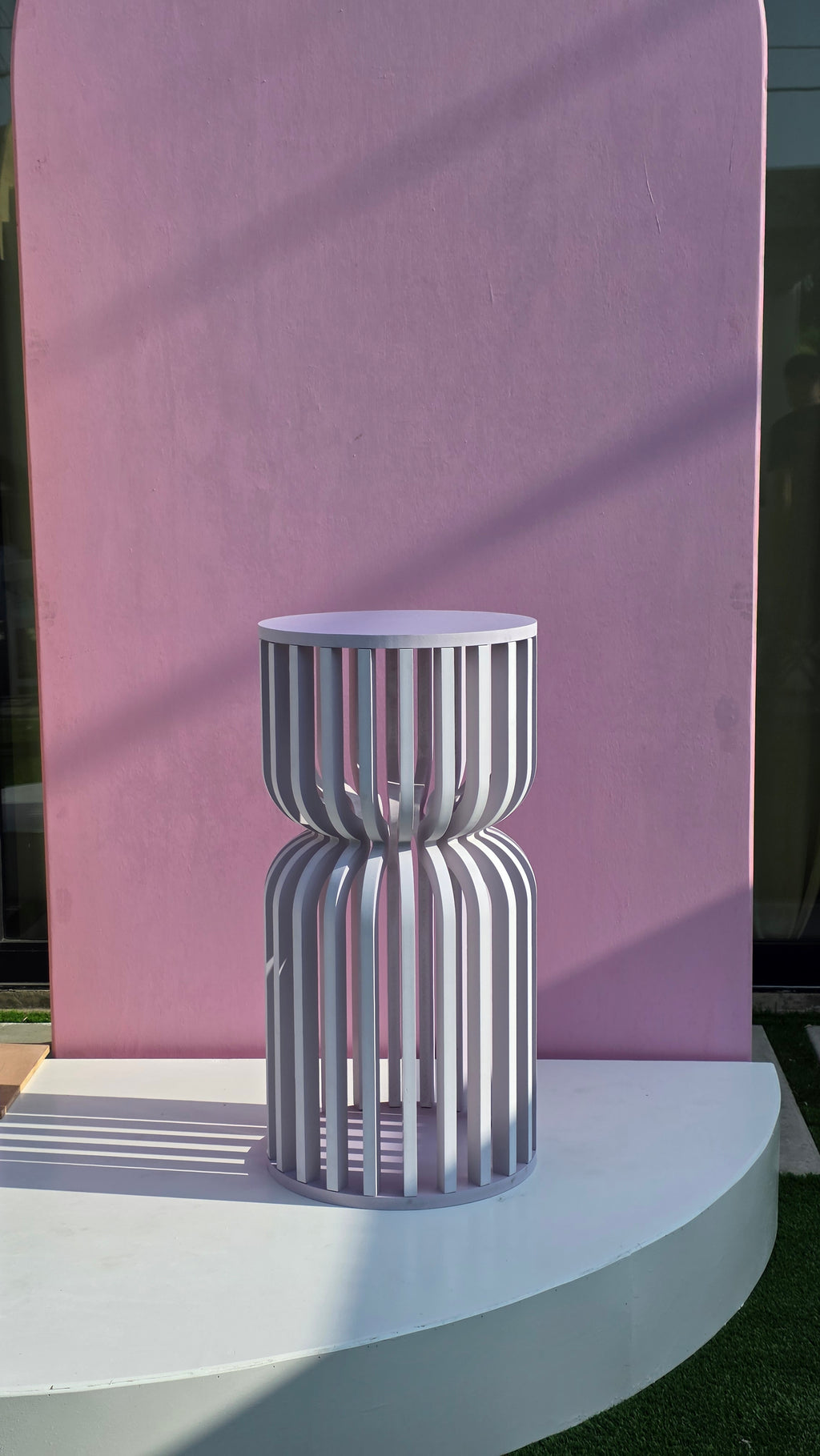 Modern White Hourglass Cake Stand – Luxury Display Piece